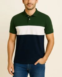 Camisa Polo Listrada em Malha Piquet Verde Musgo/Branco/Azul — foto 1