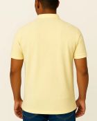 Camisa Polo Masculina Básica em Piquet Amarelo Claro — foto 2