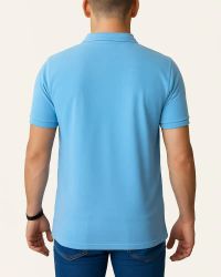 Camisa Polo Masculina Básica em Piquet Azul Claro — foto 2