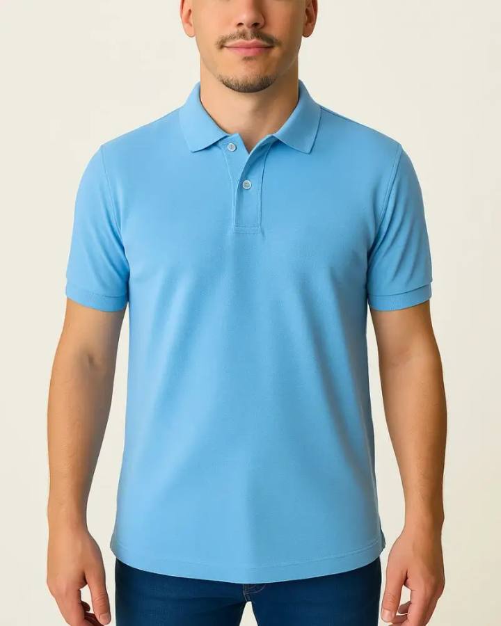 Camisa Polo Masculina Básica em Piquet